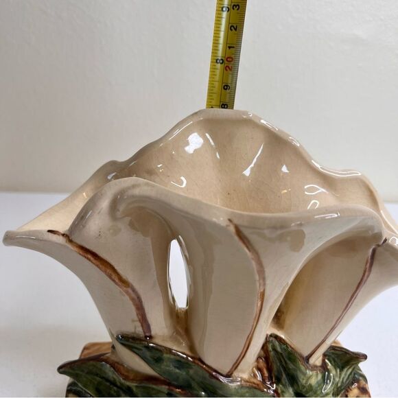 Vintage McCoy USA Triple Lily Vase 1950s Mid Century 7 Inch Tall Planter Beige - Picture 10 of 14